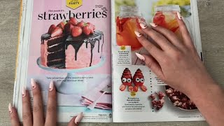 ASMR ☀️Summer☀️ Magazine Flip Through (gum chewing + crinkly pages)