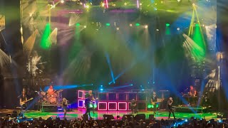 Avril Lavigne - All The Small Things *Blink-182 Cover* (Live) 9/1/24 @PNC Pavilion Charlotte, NC