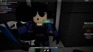 Roblox: SCP rBreach -  Facility Personal Escape!  - Containment Breach