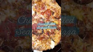 Seafood Cheese Stuffed Crust Pizza 🍕🤤🤤