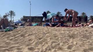 Hot Day in Barcelona Beach - Spain☀️⛱️Amazing Bogatell Beach Walk - 4K