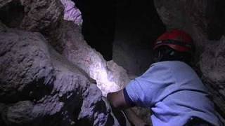 Reise ans Ende der Welt, Cavernas en el Valle de la Luna