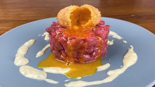 TARTARE  DI MANZO con uovo alla CRACCO