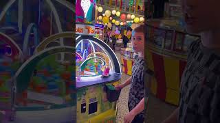 Can I win the jackpot  on trolls? part 2/3 #arcadefun #arcadegame #jackpotwinning #fun #arcade