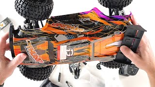 Unboxing the DEERC 200E RC Car