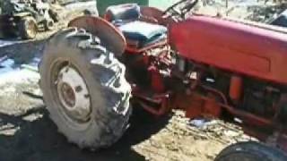 International 300 utility tractor