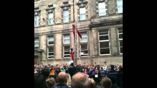 Awesome street theatre and stunts from Edinburgh Fringe 2010!!!