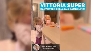 Vittoria devi essere più delicata con i giochi! Vitto e Chiara colorano un pupazzo!Chiara emozionata