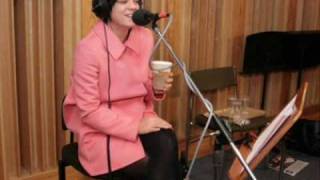 Lily Allen I'm outta time Oasis cover (radio 1 live lounge)