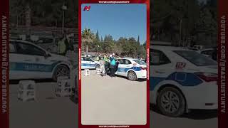 Polis Aracının Megafonuyla Ezan Okundu