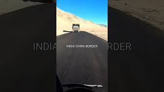 Road to Umlingla pass near India china border