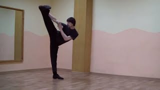 WING CHUN 詠春 Example 4. Kicking Form