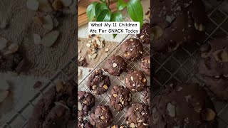 Feeding 11 Kids: Healthy Rocky Road Cookie Snack Time!