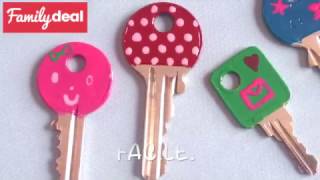 Décorer les clefs avec du vernis à ongle - DIY pour enfant