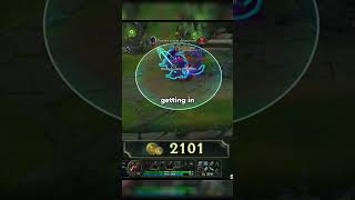 INFINITE GOLD GLITCH? #shorts #short #leagueoflegends #lolhighlights