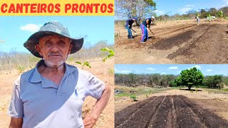 Terminamos os Canteiros Estão Prontos Vejam Só Como Ficou Muito Serviço Feito Hoje Dia Abençoado