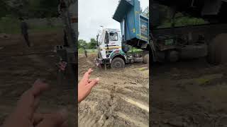 New Holland 3630 4wd Tractor बहुत दम है इसमें Tata Dumper को भी खींच दिया #shorts