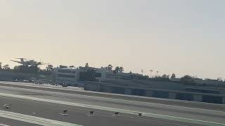 Beachcraft king Air 250 takes off from Santa Monica Airport