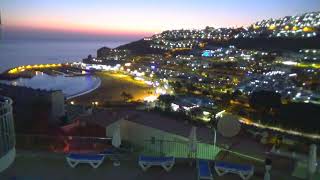 4K GRAN CANARIA : PUERTO RICO EVENING ATMOSPHERE. MUSIC SOUNDS FROM THE BEACH BAR.