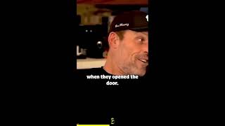 Tony Robbins on giving #shorts