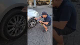 PEMBERSIH BAN MOBIL SUPER KINCLONG #banmobil #trending #viralvideo