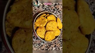 Mathri... #shorts #youtubeshorts #foodlover #foodie #mathri