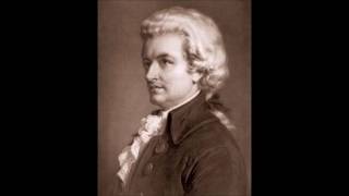 Anatoly Vedernikov plays Mozart Rondo in A minor K511