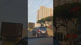 Surabaya Barat jalan mayjen Jonosoewojo kawasan padat lalu lintas sore #kota #pahlawan