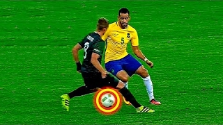 Best Football Skills & Tricks ● 2017