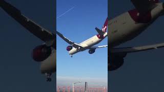 Virgin Atlantic 787-9 landing Heathrow