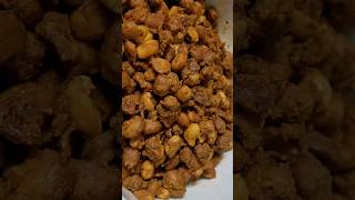 कुरकुरी चटपटी मूंगफली नमकीन बनाएं घर 5 मिनट में | #masalapeanuts #moongfalikipakodi #shorts #recipe