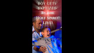 Young boy healed and baptized by Fire! #shorts ילד צעיר נרפא והוטבל באש!