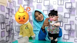 Buka Boneka Bayi Lucu Bisa Nangis