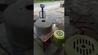 Pakistan Toka chakki is live! پتھر والی آٹا چکی/ create stone flour mill machines/ pathar atta chaki