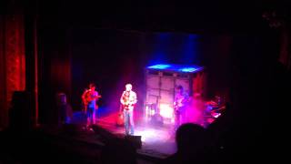 Manel - Aniversari (16/05/011_TeatroLara)