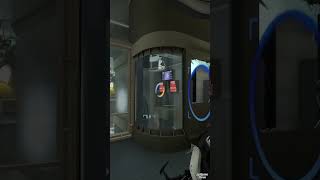 Уитли взламывает дверь | Portal 2 лучшие моменты, ч.26 | #shorts #portal2 #GLaDOS #Wheatley #lol