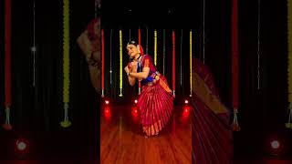 Krishna Ni Begane #bharatnatyam #youtubeshorts #abhinaya #krishna