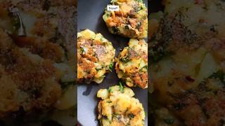 Spinach And Potato Tikki😋😍 | Cheesy Tikki Recipe #shorts #youtubeshorts #ytshorts #snacks #cheese