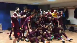 FC Barcelona players celebrating La Liga trophy. INSIDE VIEW