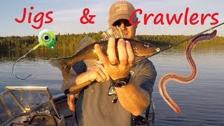 Jigging with Night Crawlers (Walleyes)