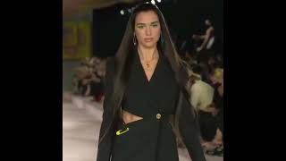 Dua Lipa Versace ramp walk 2021 2022  Hot slow edit Full Hd