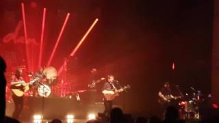 Bear's Den - Brixton Academy - THE LOVE THAT WE STOLE