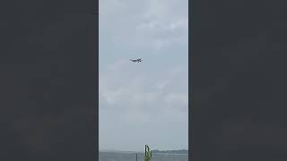 Air china A321 landing at singapore changi