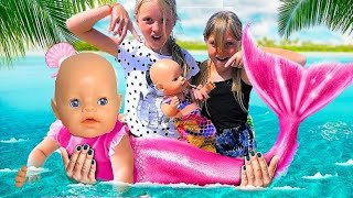 le Poupon Bébé Born et la  SIRÈNE -  Morning routine  à la Plage avec la  Poupée  Annabelle