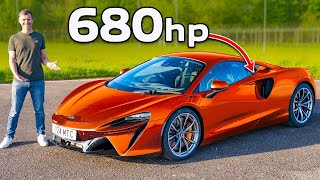 McLaren Artura review with 0-60mph, 1/4-mile & drift TEST! @carwow