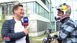 NIGHT OF THE JUMPS 2022: Der Wahnsinns-Wangler trifft FMX-Weltmeister Luc Ackermann @ROCKANTENNE