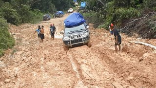 Mitsubishi Triton and Mitsubishi Strada L200 Extreme Mud Route - 4x4 Pickup Truck In Mud Route