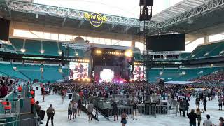 Fall Out Boy - Sugar, We’re Going Down (LIVE) Hard Rock Stadium, Miami, FL 8/1/21