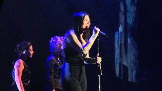 Laura Pausini habla de Thalia - Sino a ti - Atlantic City 2014