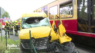 DHL Auto kracht in S-Bahn